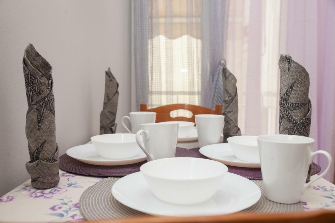 City Center Apartment Near Helexpo Tesalonika Bagian luar foto