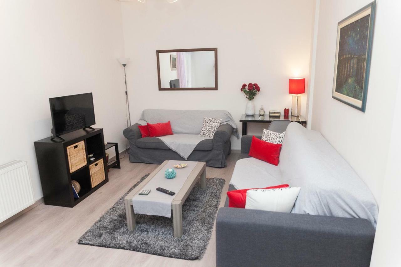 City Center Apartment Near Helexpo Tesalonika Bagian luar foto