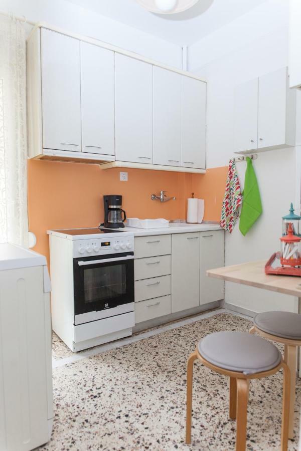 City Center Apartment Near Helexpo Tesalonika Bagian luar foto